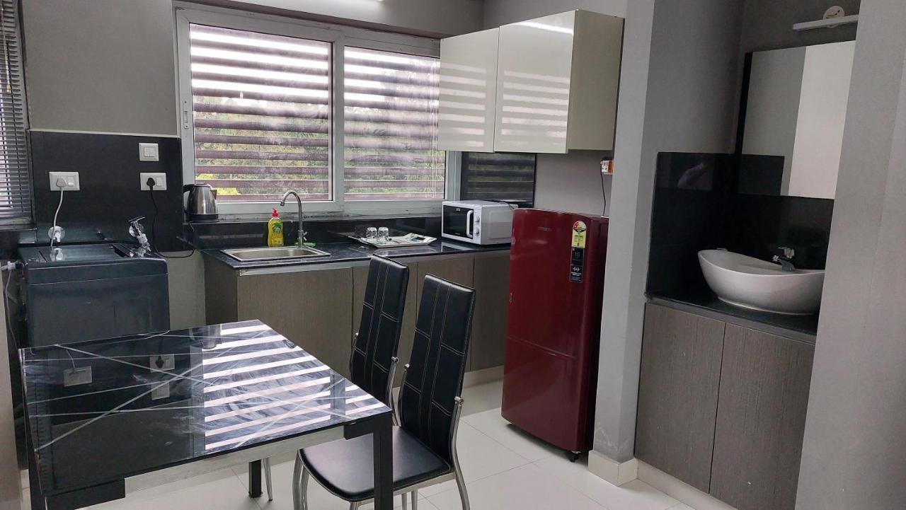 Gdc - Apartment Suites Kochi Eksteriør bilde